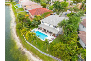 5383 Sw 186th Way, Miramar