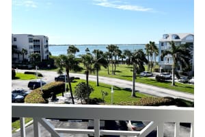 40 NE Plantation Rd 208, Stuart, FL 34996 - MLS#F10512764