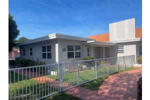 1727 Dewey St 3, Hollywood, FL 33020 - MLS#F10512790