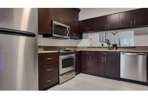 9967 NW 56th Pl 9967, Coral Springs, FL 33076 Sold 11/14/25