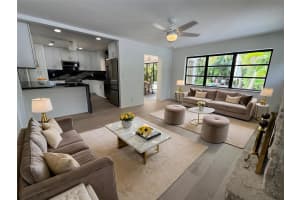 4408 Monroe, Hollywood, FL 33021 - MLS#F10512835