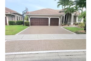 5039 Kensington Cir, Coral Springs, FL 33076 Sold 10/01/25