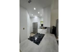 2331 NW 96th Ter 17H, Hollywood, FL 33024 - MLS#F10512857
