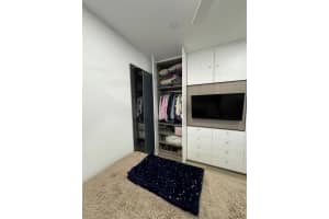 2331 96th Terrace, Hollywood, FL 33024 - MLS#F10512857