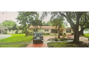5620 Monroe St, Hollywood