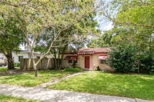 801 SW 18th St, Fort Lauderdale, FL 33315 - MLS#F10512880