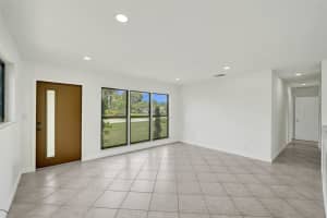 38 NE 27th Dr, Wilton Manors, FL 33334 Sold 08/25/25