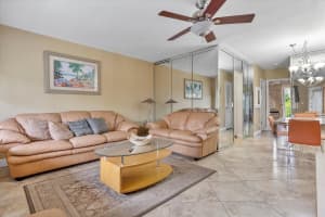 500 Layne Blvd 18, Hallandale Beach, FL 33009 - MLS#F10512894