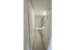 4170 Inverrary Dr 406, Lauderhill, FL 33319 - MLS#F10512939