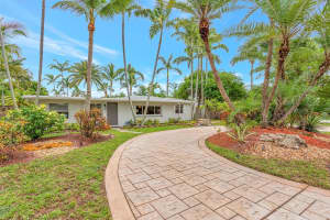 2641 Ne 16th St, Pompano Beach
