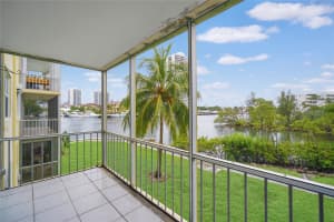 2980 Point East Dr D206, Aventura, FL 33160 Sold 08/28/25