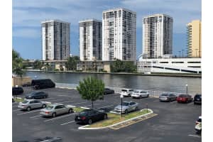 1000 Parkview Dr 319, Hallandale Beach