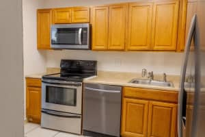 7733 Balboa St 8, Sunrise, FL 33351 Sold 09/05/25