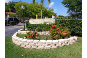 2651 Riverside Dr 1, Coral Springs, FL 33065 - MLS#F10513032