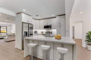1561 SW 23rd Ave, Fort Lauderdale, FL 33312 - MLS#F10513045