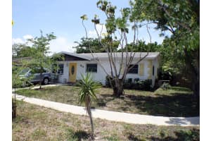 511 SW 72nd Ave, North Lauderdale, FL 33068 Sold 08/20/25