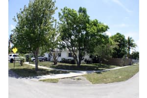 511 SW 72nd Ave, North Lauderdale, FL 33068 Sold 08/20/25