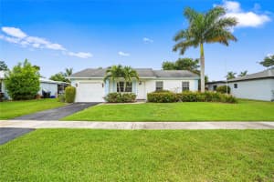 19473 Colorado Cir, Boca Raton, FL 33434 - MLS#F10513061