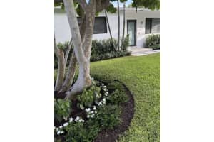 358 Putnam Ranch Rd, West Palm Beach, FL 33405 - MLS#F10513068