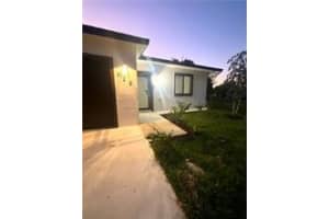 529 NW 16th Ave, Fort Lauderdale, FL 33311 - MLS#F10513074