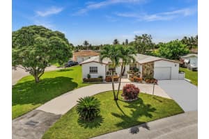 4220 49th Avenue, Lauderdale Lakes, FL 33319 - MLS#F10513079