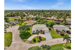 4220 49th Avenue, Lauderdale Lakes, FL 33319 - MLS#F10513079