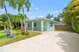 1011 W Las Olas Blvd, Fort Lauderdale, FL 33312 Sold 09/10/25