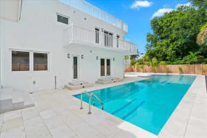 257 SW 32nd Rd, Miami, FL 33129 - MLS#F10513096