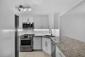 3090 N Course Dr, Pompano Beach, FL 33069 - MLS#F10513112