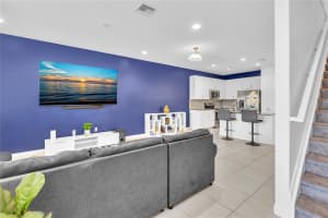 2182 NW 6 0, Fort Lauderdale, FL 33311 - MLS#F10513199
