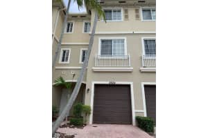 2624 Sw 81st Ter 204, Miramar