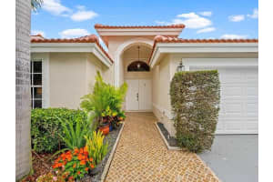 12119 Sunset Point Circle, Wellington, FL 33414 - MLS#F10513301