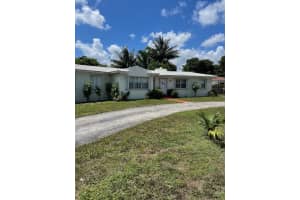 2807 Polk St, Hollywood, FL 33020 - MLS#F10513348