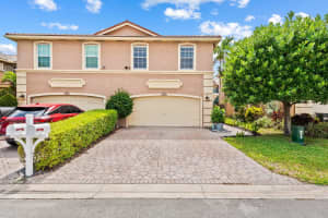 5157 Meadow Oaks Dr 5157, Coconut Creek, FL 33073 Sold 08/26/25