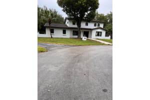7885 Sw 179th Ter, Palmetto Bay