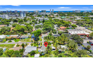 15 NE 17th Ave, Pompano Beach, FL 33060 Sold 08/15/25
