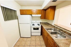 3610 NW 21st St 312, Lauderdale Lakes, FL 33311 - MLS#F10513409