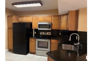 9001 Wiles Rd 305, Coral Springs, FL 33067 - MLS#F10513416