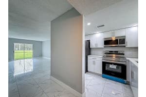 6061 SHAKER WOODS VILLAGE 103, Tamarac, FL 33319 - MLS#F10513419