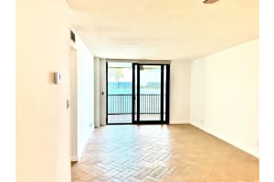 117 Lake Emerald Dr 205, Oakland Park, FL 33309 Sold 11/14/25