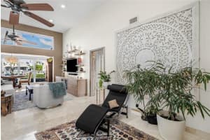 330 SE 14th Ave, Pompano Beach, FL 33060 Sold 10/31/25