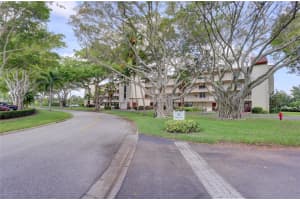 24 N Abbey Ln 202, Delray Beach, FL 33446 - MLS#F10513502