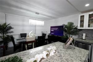 3440 NE 192nd St 2H-A, Miami, FL 33180 - MLS#F10513523