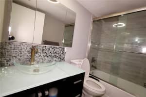 3440 NE 192nd St 2H-A, Miami, FL 33180 - MLS#F10513523