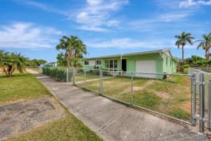 1710 Nw 9th St, Homestead