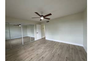809 W Oakland Park Blvd J10, Oakland Park, FL 33311 - MLS#F10513539