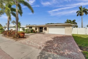 351 SE 6th Ave, Pompano Beach, FL 33060 - MLS#F10513548