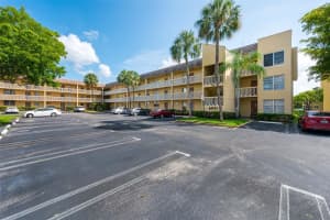 6071 NW 61 207, Tamarac, FL 33319 - MLS#F10513554