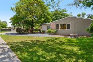 1520 SW 47th Ter, Fort Lauderdale, FL 33317 - MLS#F10513561