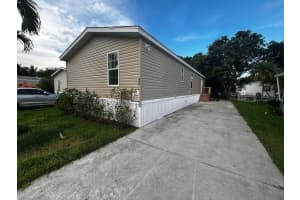 404 134th Avenue, Plantation, FL 33325 - MLS#F10513562